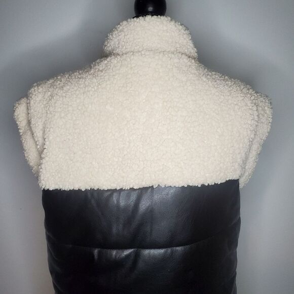 Bohme Lets Get Lost Vegan Vest in Black Size Small - Picture 7 of 10